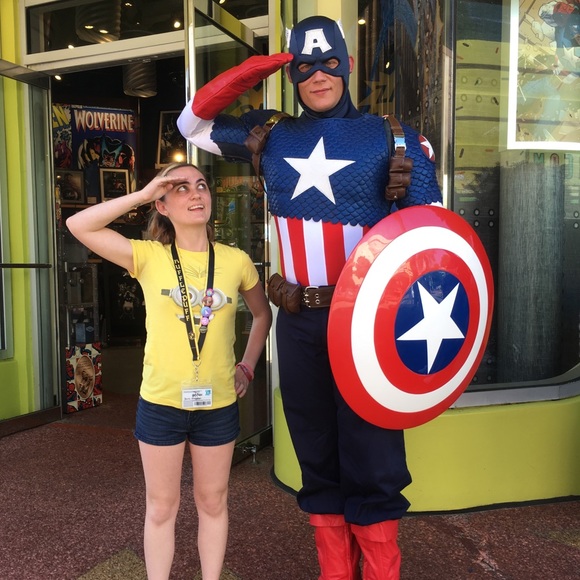 Meet your Posher, Sara - Picture 2 of 5